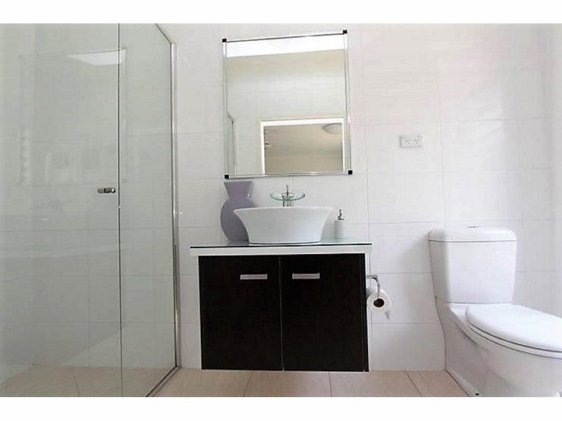 6 Bronco Court, Kelso QLD 4815