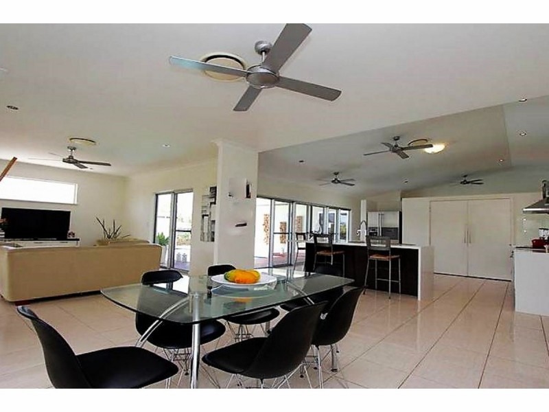 6 Bronco Court, Kelso QLD 4815