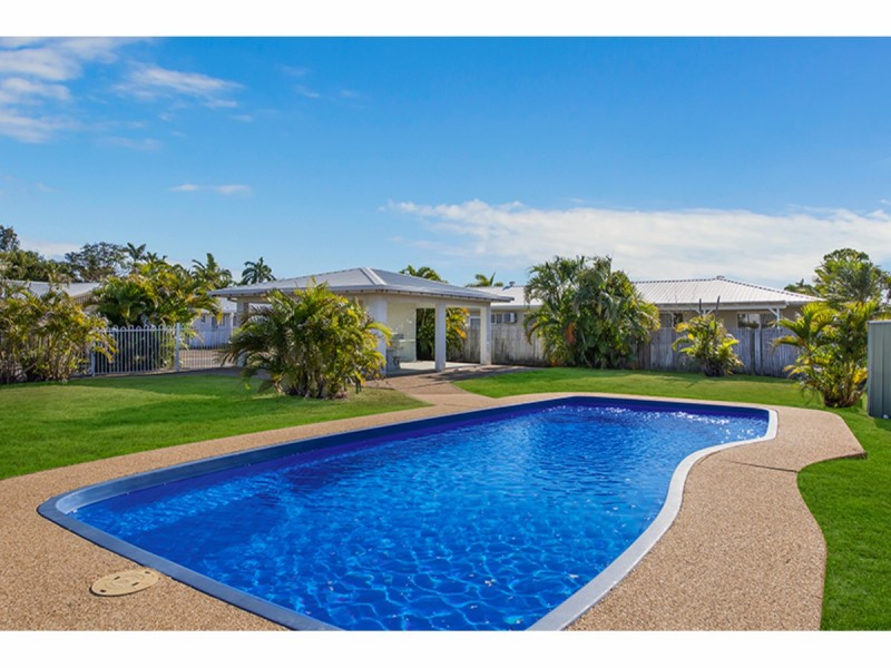 9/10 Blanes Street, Cranbrook QLD 4814