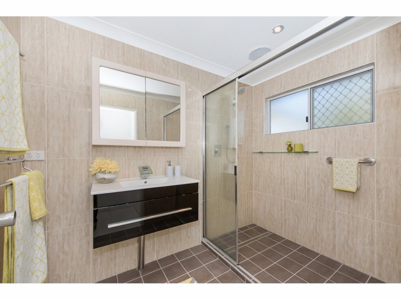 9/10 Blanes Street, Cranbrook QLD 4814