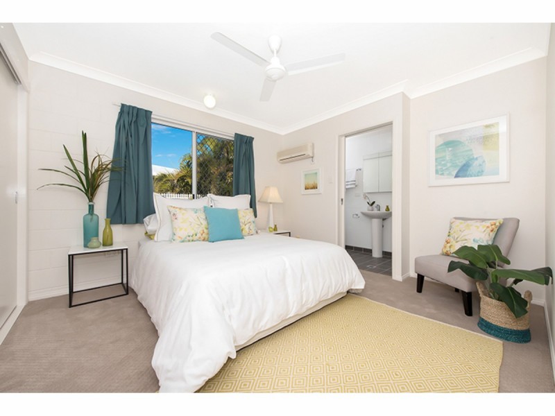 9/10 Blanes Street, Cranbrook QLD 4814