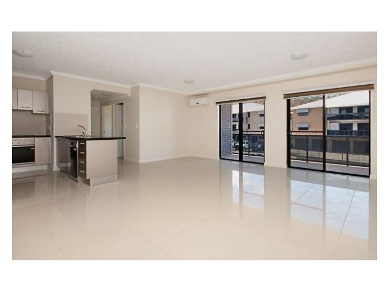 309 Angus Smith Drive, Douglas QLD 4814