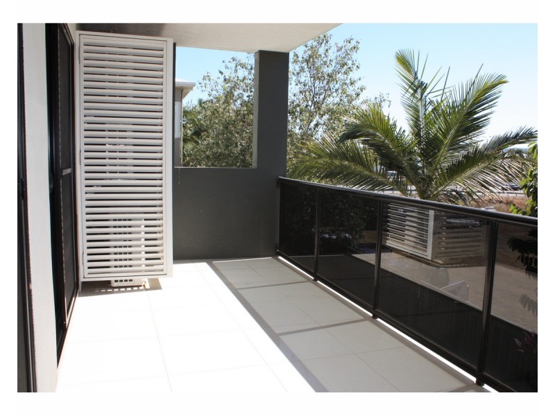 309 Angus Smith Drive, Douglas QLD 4814