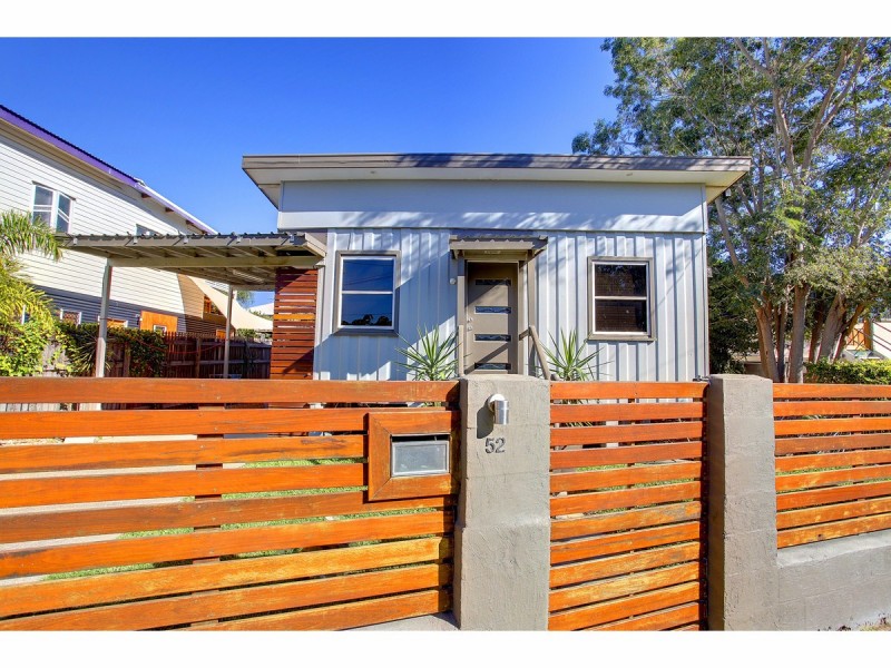 52 Bell Street, South Townsville QLD 4810