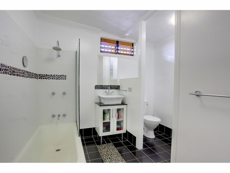 52 Bell Street, South Townsville QLD 4810