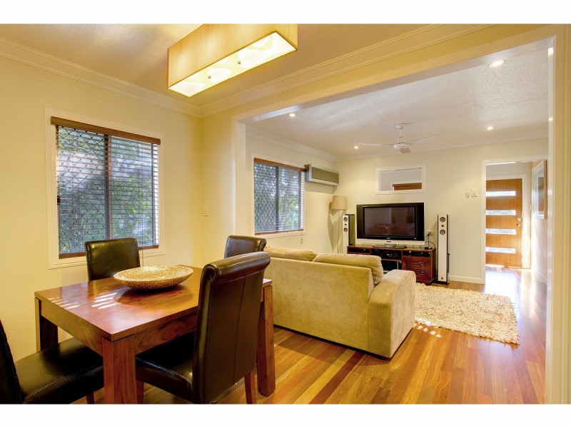 52 Bell Street, South Townsville QLD 4810