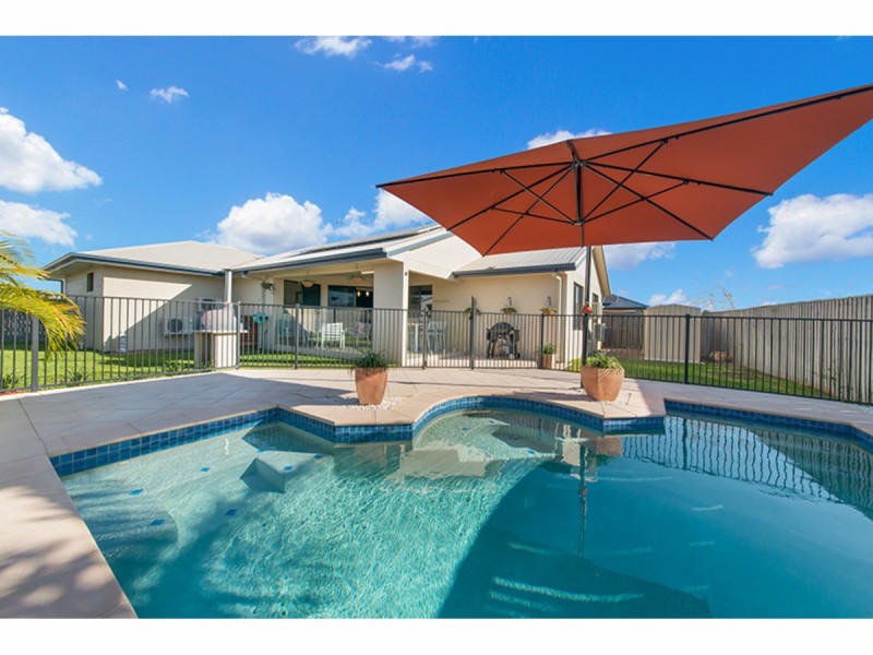 2 Goldfish Court, Burdell QLD 4818