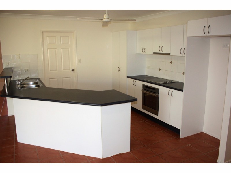 69 Squires Crescent, Kirwan QLD 4817