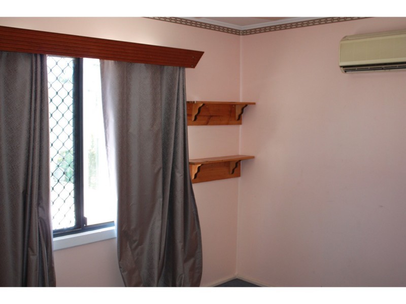 12 Nobel Street, Wulguru QLD 4811