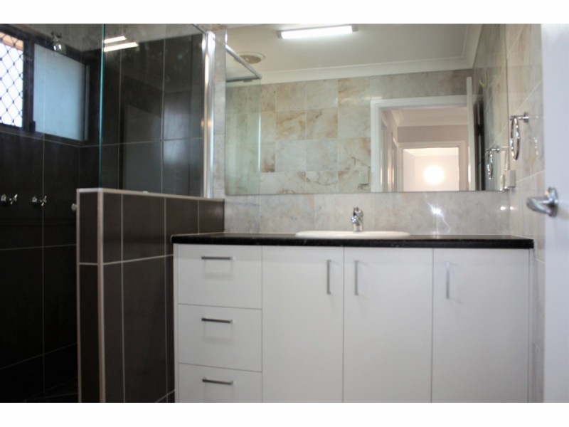 2/61 Arthur Street, Aitkenvale QLD 4814