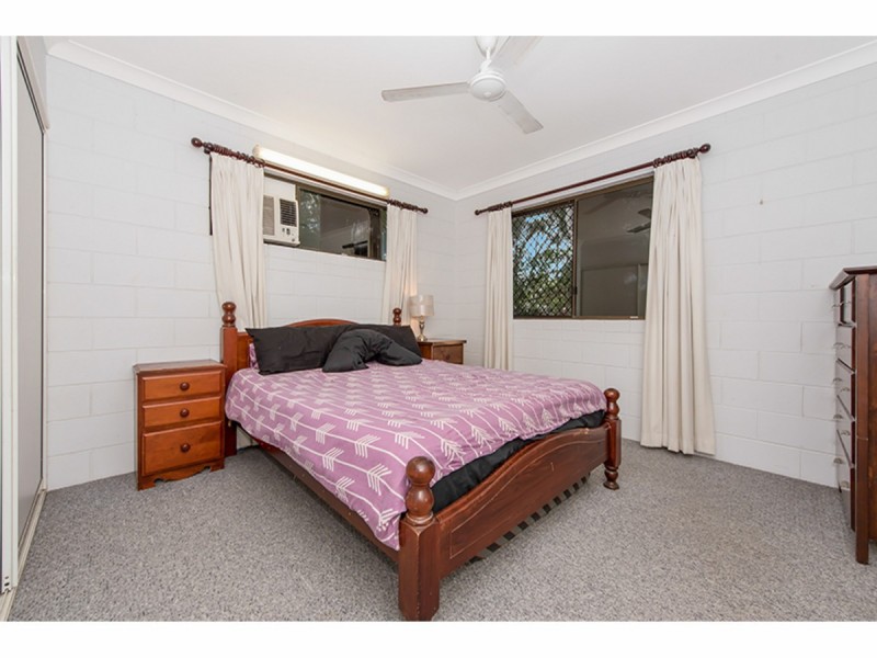 2 Flagstone Avenue, Rangewood QLD 4817