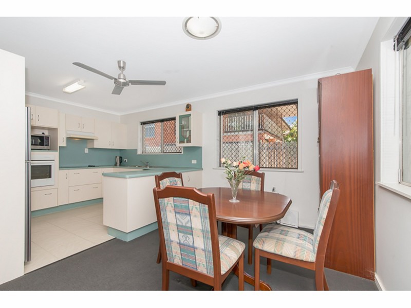 24 Berontha Street, Cranbrook QLD 4814