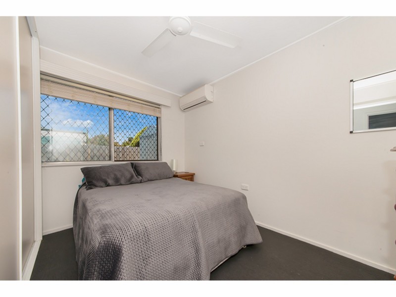 24 Berontha Street, Cranbrook QLD 4814