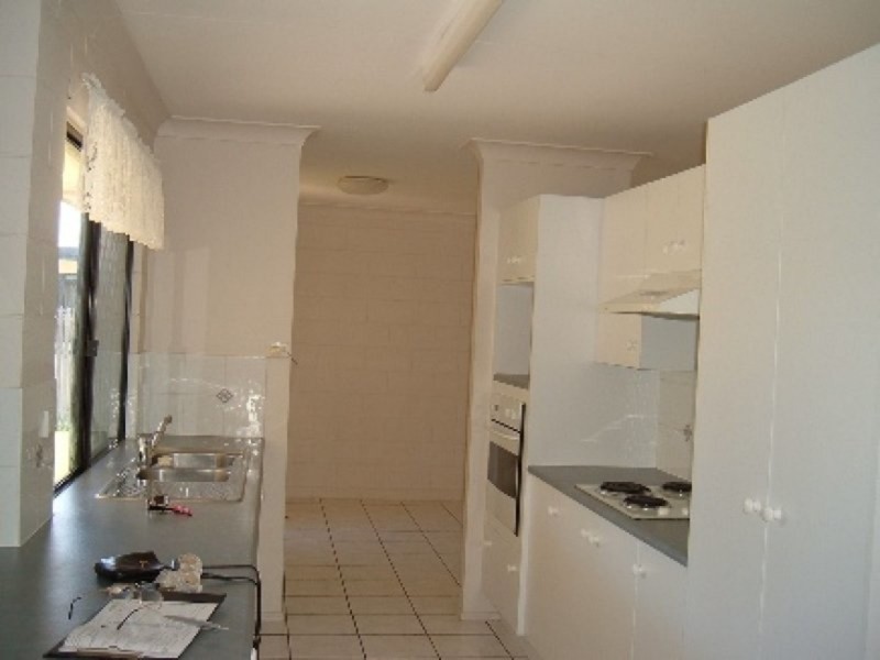 32 Atherton Circuit, Kirwan QLD 4817