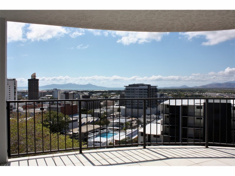 17/209 Wills Street, Townsville City QLD 4810