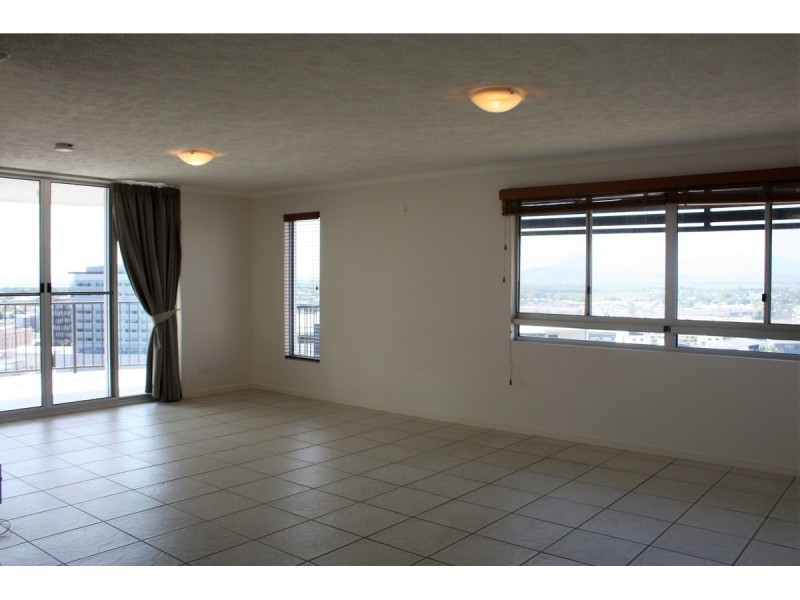 17/209 Wills Street, Townsville City QLD 4810