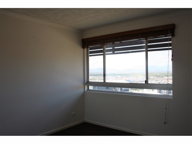 17/209 Wills Street, Townsville City QLD 4810