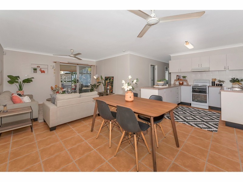 4 Canara Street, Cranbrook QLD 4814