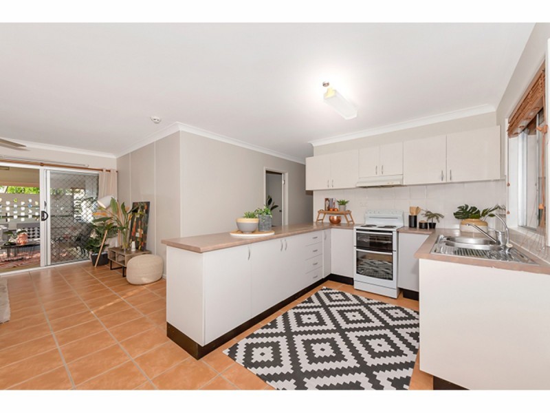 4 Canara Street, Cranbrook QLD 4814