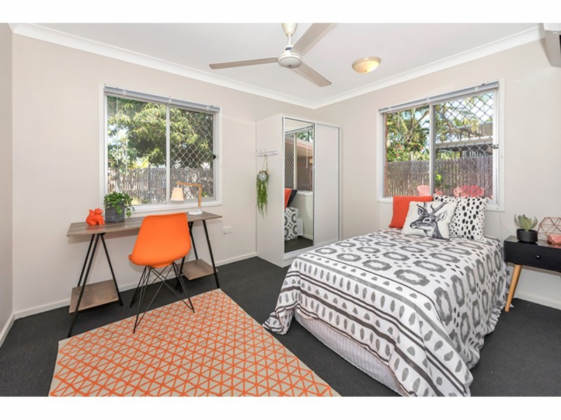 4 Canara Street, Cranbrook QLD 4814