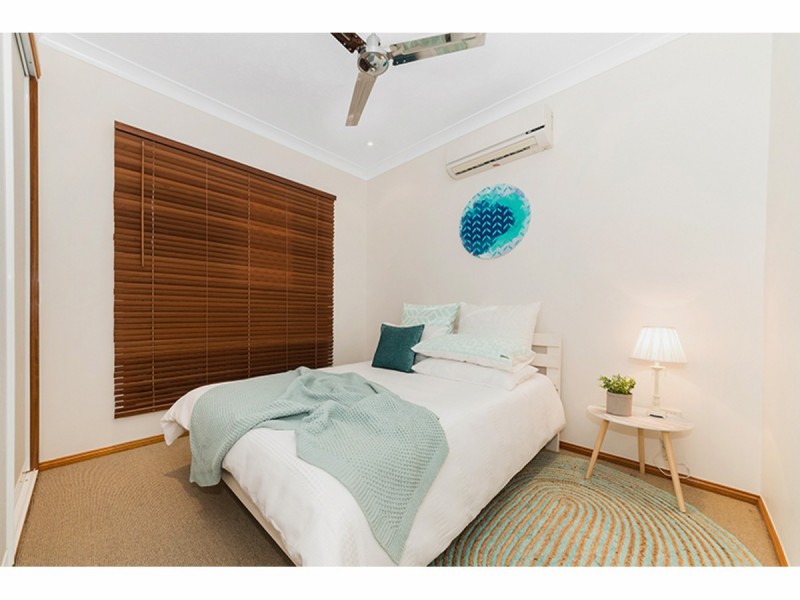 10 Kiandra Place, Mount Louisa QLD 4814