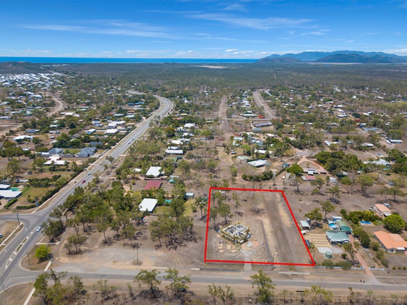 3 Batten Road, Mount Low QLD 4818