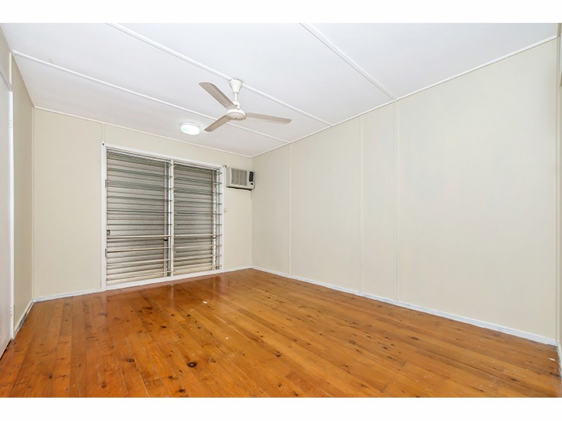 30 Riechelmann Street, Heatley QLD 4814