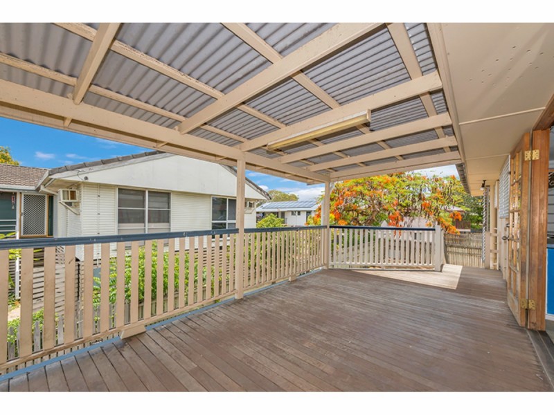 30 Riechelmann Street, Heatley QLD 4814