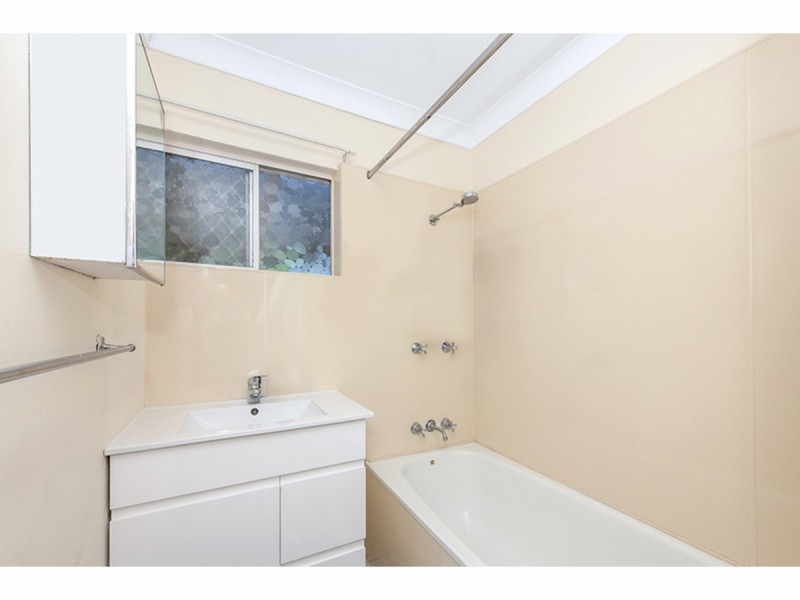 3 Turra Court, Mount Louisa QLD 4814