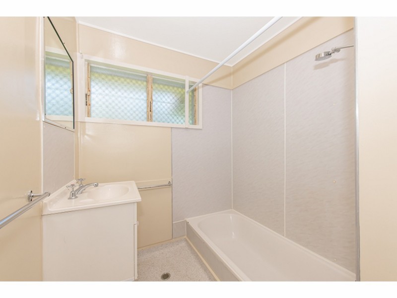 23 Condamine Street, Wulguru QLD 4811