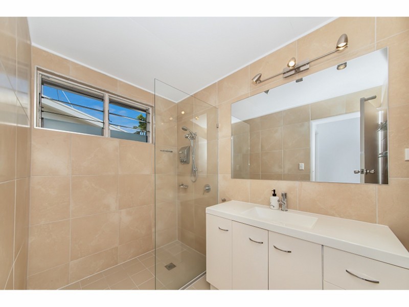 3 Rhodes Street, Heatley QLD 4814