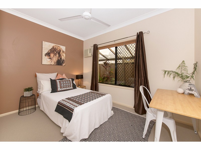 27 Bamboo Crescent, Mount Louisa QLD 4814