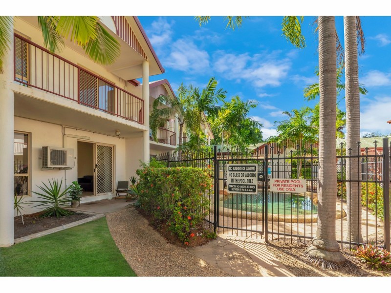 11/133-137 Ireland Street, Oonoonba QLD 4811