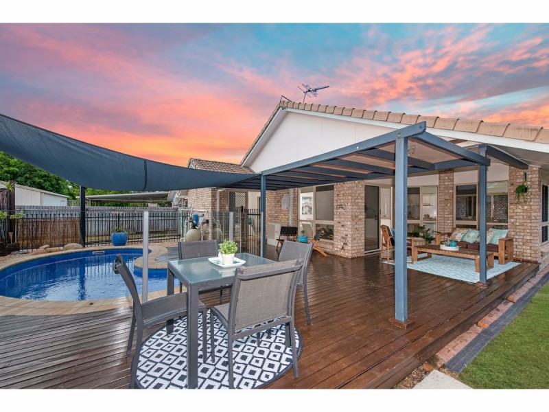 24 Tottenham Court, Kirwan QLD 4817