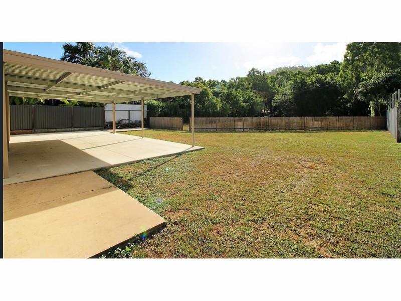 395 Dalrymple Road, Mount Louisa QLD 4814