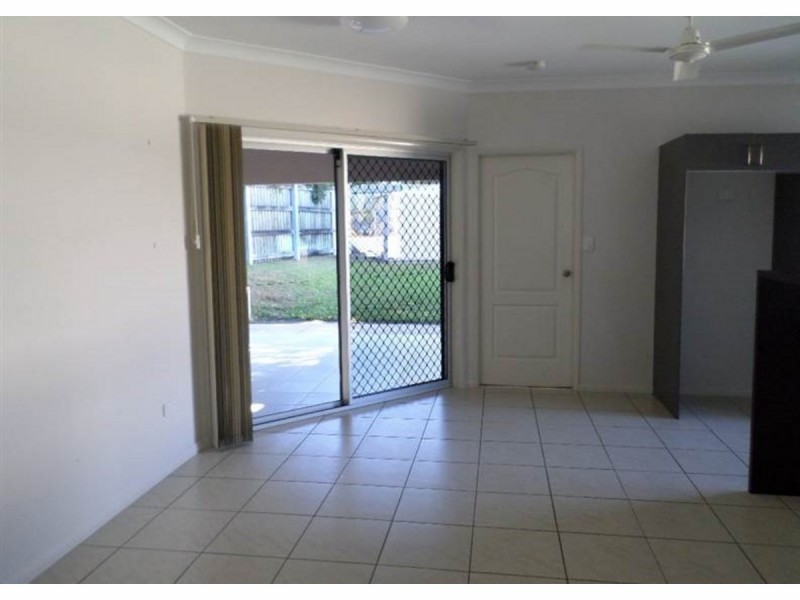 10 Somerville Place, Idalia QLD 4811