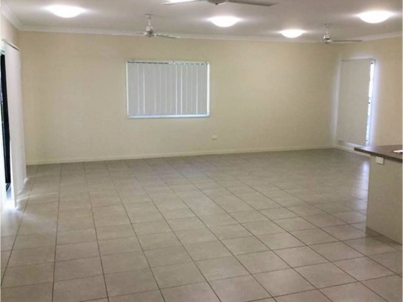 9 Fellowship Place, Rasmussen QLD 4815