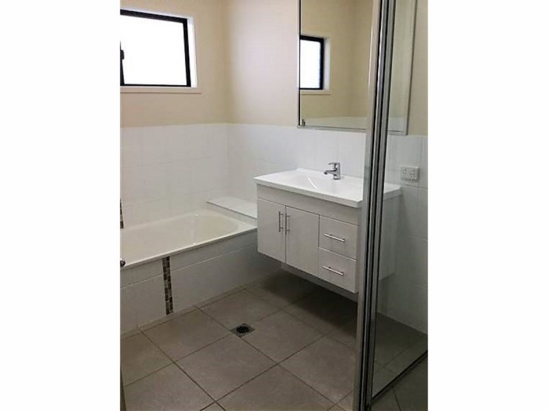 9 Fellowship Place, Rasmussen QLD 4815