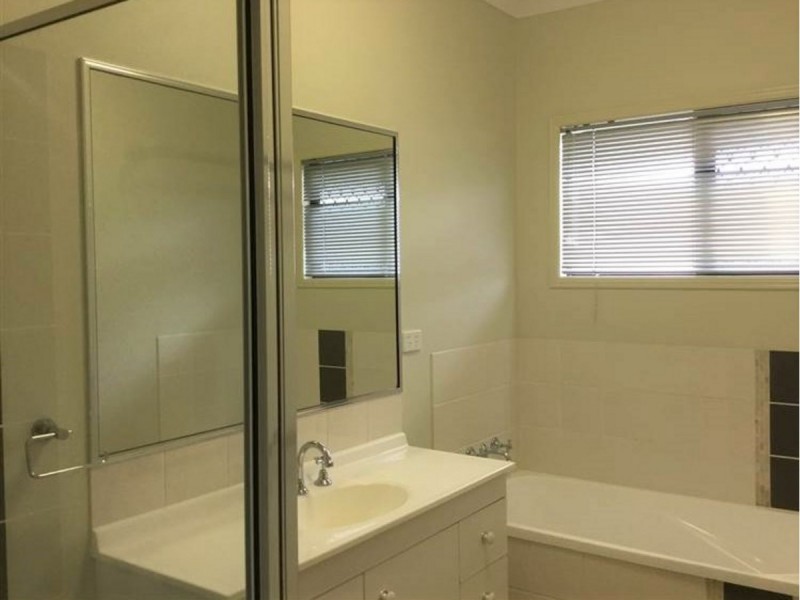 4 Chesterton Court, Kirwan QLD 4817