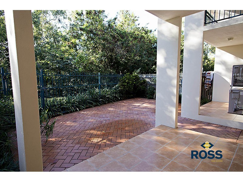 2/151-157 Riverside Boulevard, Douglas QLD 4814