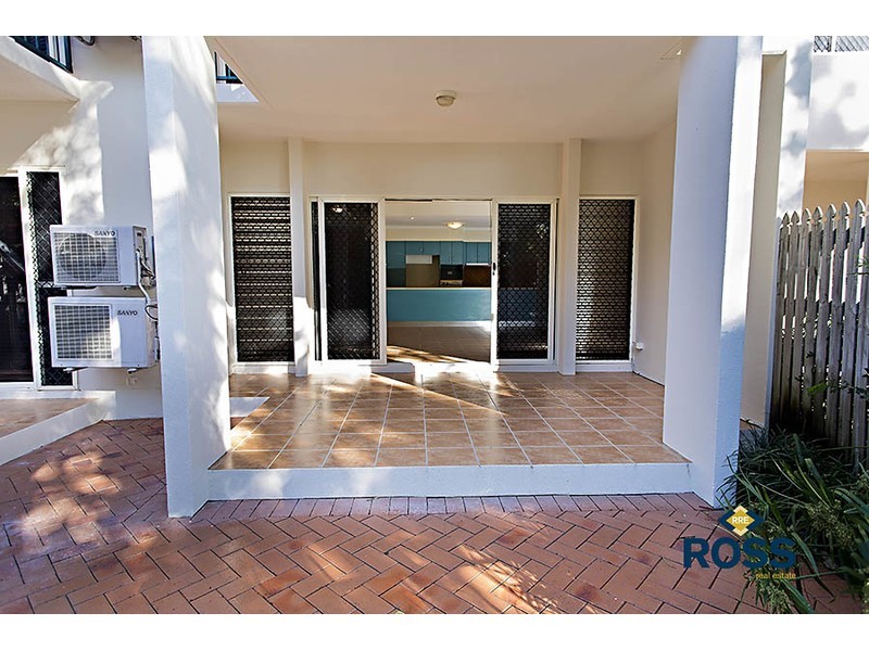 2/151-157 Riverside Boulevard, Douglas QLD 4814