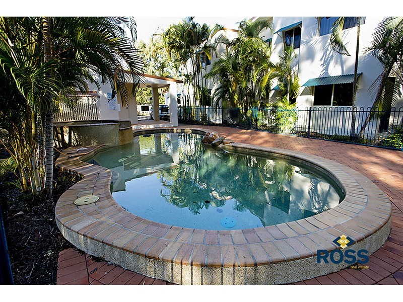 2/151-157 Riverside Boulevard, Douglas QLD 4814