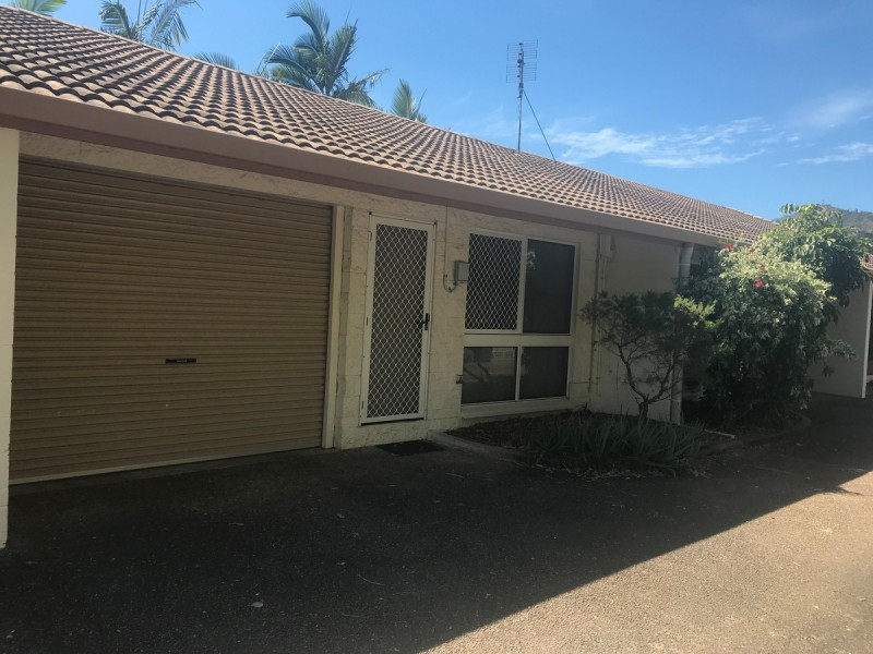 2/7 Armstrong Street, Hermit Park QLD 4812
