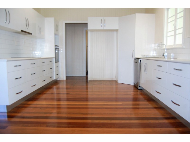 53 Howlett Street, Currajong QLD 4812