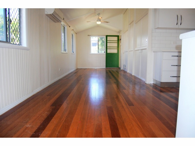 53 Howlett Street, Currajong QLD 4812