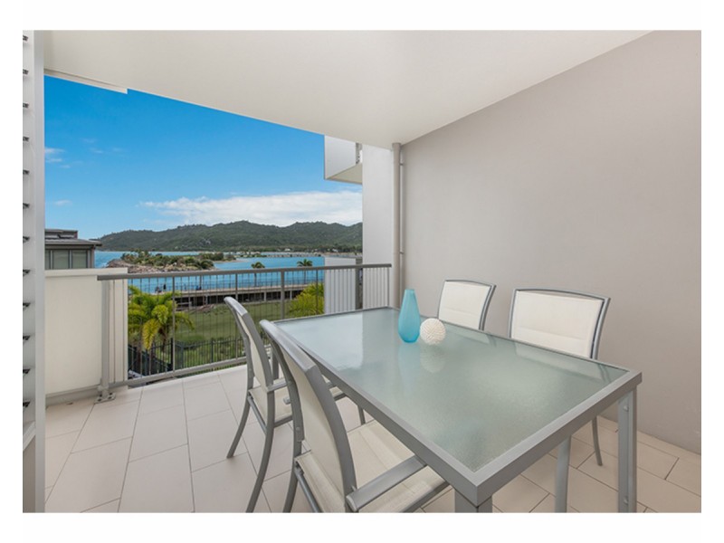 1305/146 Sooning Street, Nelly Bay QLD 4819
