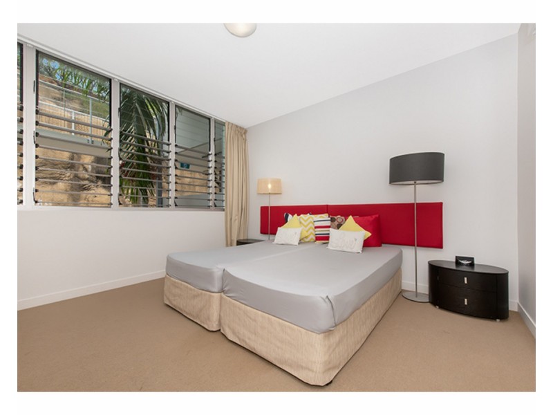 1305/146 Sooning Street, Nelly Bay QLD 4819