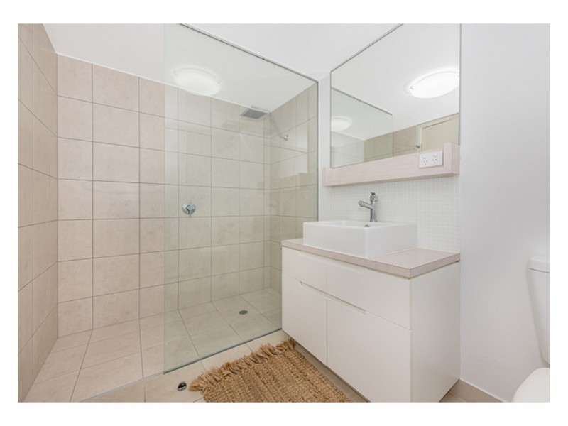 1305/146 Sooning Street, Nelly Bay QLD 4819