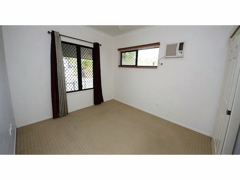 11 Calliope Close, Douglas QLD 4814