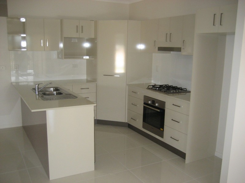 1/2 Vai Avenue, Condon QLD 4815